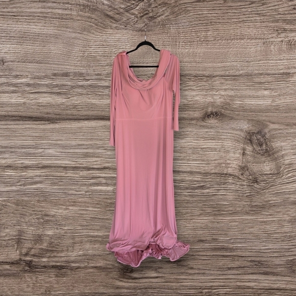 Leena For Mac Duggal Elegant Pink Off-Shoulder Evening Gown - Picture 4 of 6